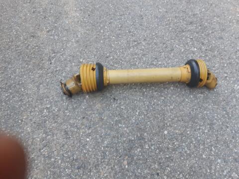 Walterscheid Gelenkwelle W2400 mit Freilauf re.