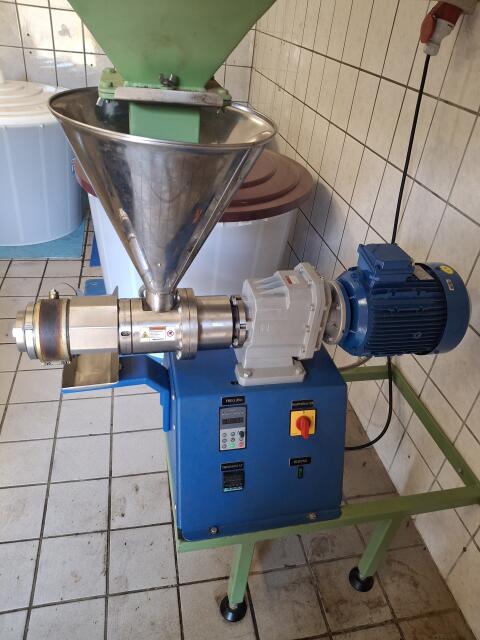 Ölpresse und Rahmenfilter Öltech FX40