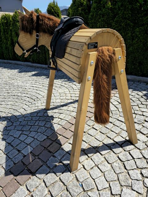 Pferd aus Holz