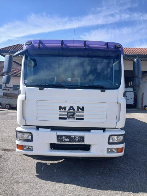 Viehtransporter