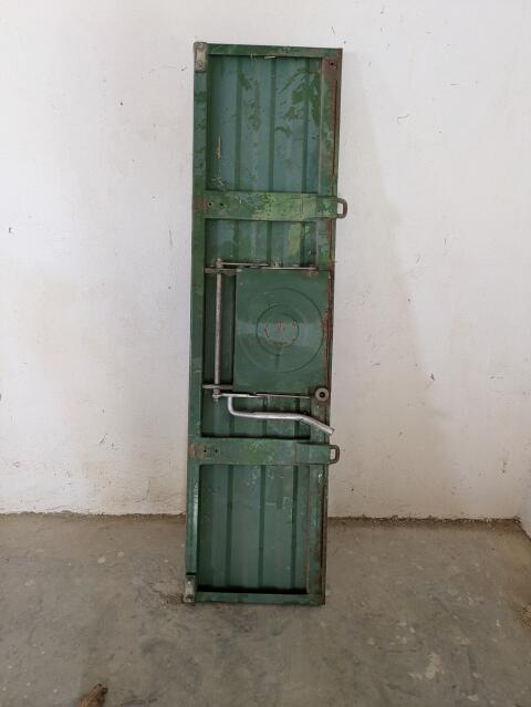 Grund-Boardwand