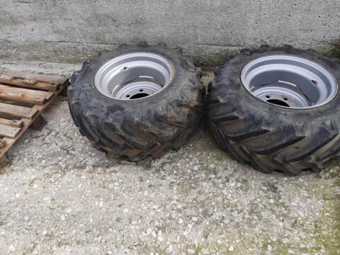 Bereifung 15/55 R17 AS