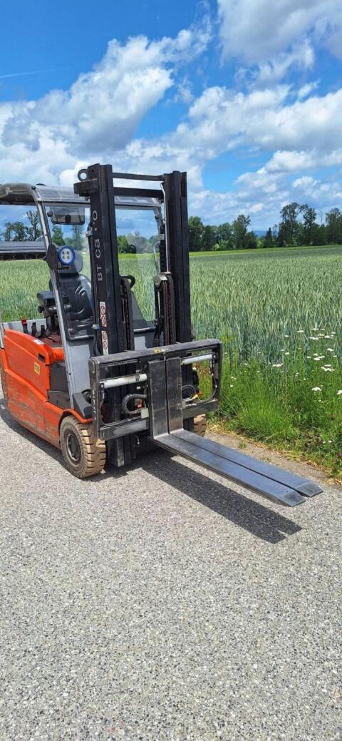 Verkaufe Gabelstapler Toyota BT