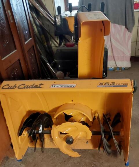 Cub Cadet Schneefräse XS3 76 TDE