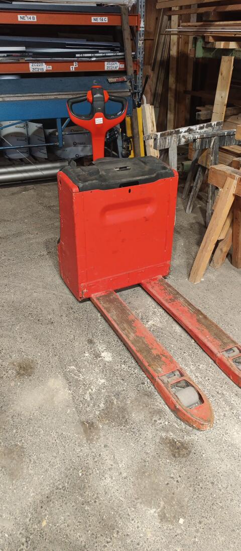 Linde Niederhubwagen T16, Batterie neu