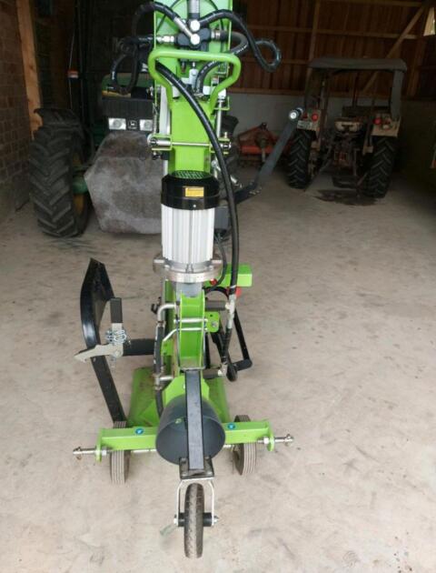 Holzspalter 22 t Zipper 22T