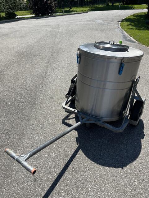 LABU COOL Milchtank isoliert 250 l inkl. Kühlung