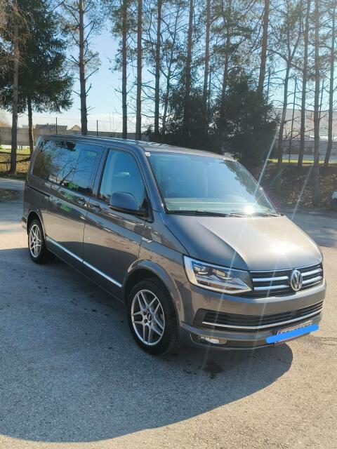 VW Multivan Highline