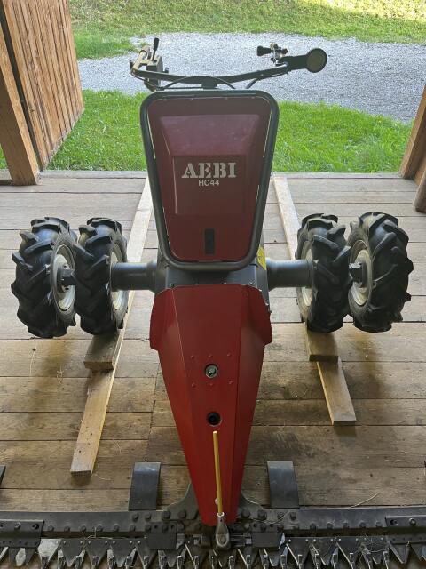 Aebi HC44 Hydrostat Balkenmäher