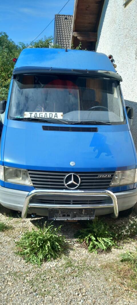 Mercedes Sprinter 312D Zugmaschine