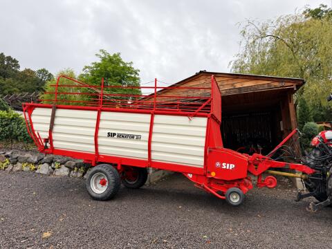 SIP Senator 26-9 Ladewagen – 26 m³, 9 Messer, gebremst – sehr guter Zustand