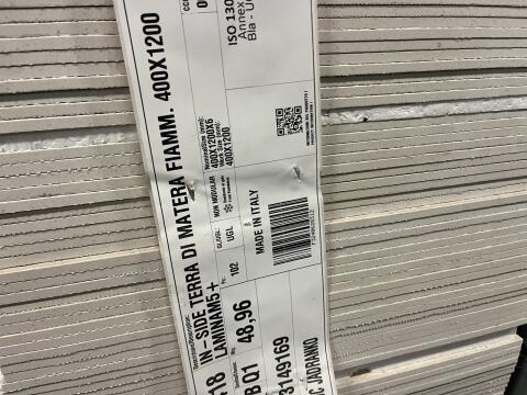 Laminam Fliesen 40 × 120 cm, Restposten ca. 85 m²