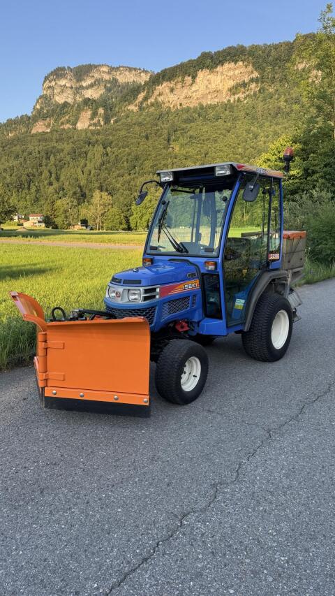 Iseki TM 3200 Allrad-Traktor, Winterdienst, Agrar