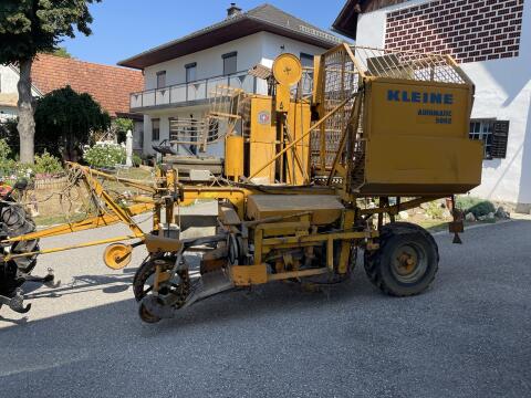 Kleine 5002 Automatik Zuckerrübenernter