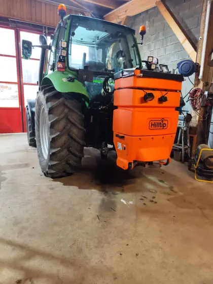 Salzstreuer Hilltip IceStriker 300