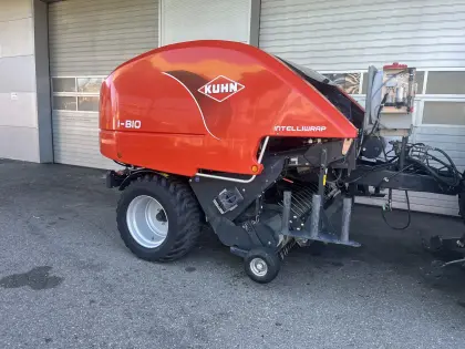Rundballenpresse Kuhn i-BIO