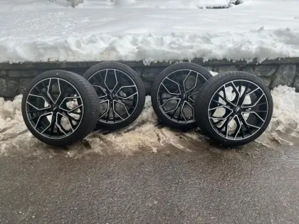 Audi Kompletträder TIARA