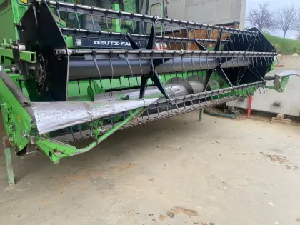 Deutz-Fahr Schneidwerk, 4,2 m