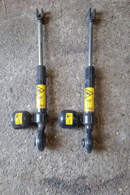 Hydr. Dämpfer zu Krone Swadro S