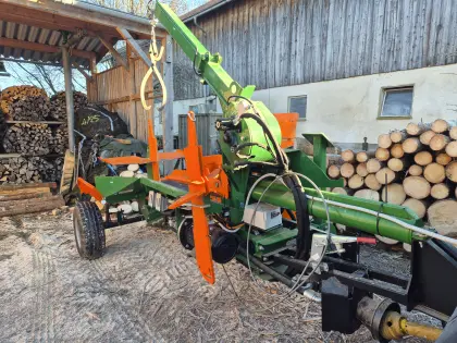 Posch Splitmaster 30 t liegend