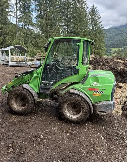 AVANT 760i