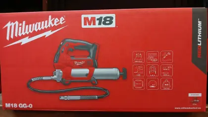 Milwaukee M18 Akkufettpresse M18 GG