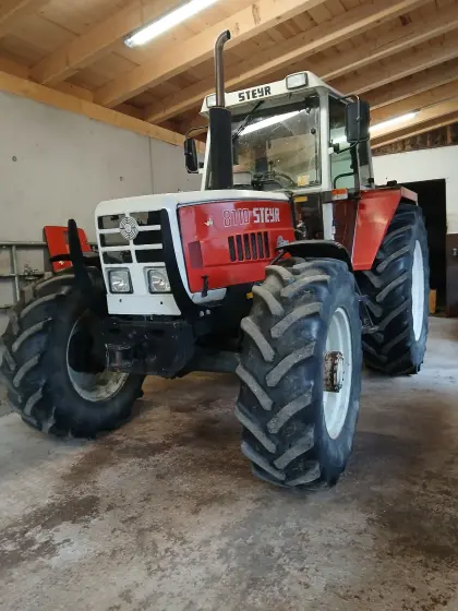 Steyr 8110
