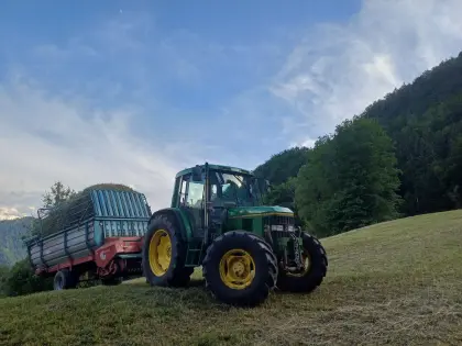 John Deere 6100 / 6400