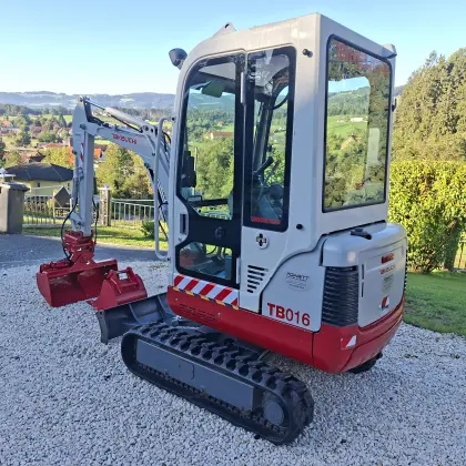Takeuchi TB016, Martin Löffelpaket