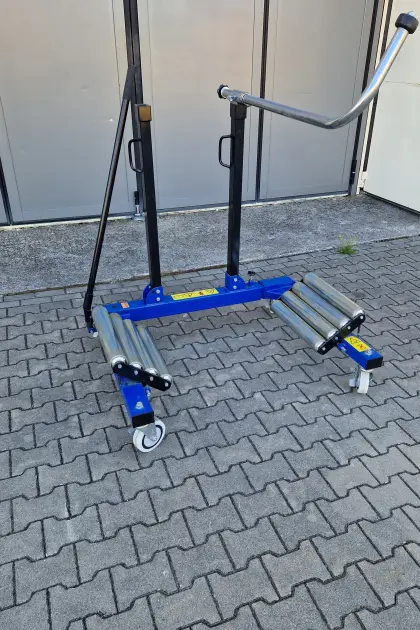 Reifenwagen neuwertig