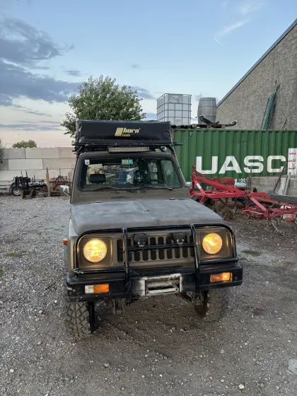 Suzuki SJ410
