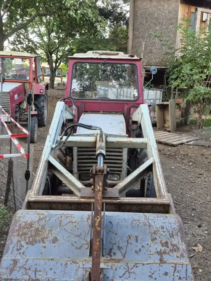 Steyr 40 Plus mit hydr. Frontlader