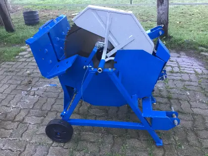 Zapfwellen-Kreissäge KWS 700