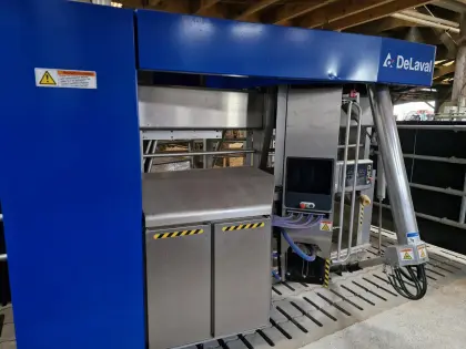 DeLaval V300 Melkroboter, Bj. 2020, 2025 überholt