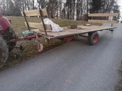 Ballenanhänger