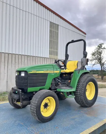 9735 Csepreg Petőfi Sándor 8 John Deere 4410