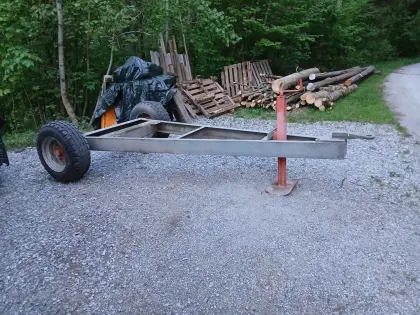 Anhänger Traktor