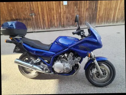 Motorrad Yamaha Diversion 900