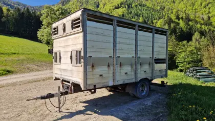 Viehanhänger, Schweinetransporter