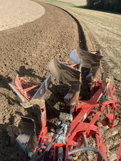 Suche VN XM/XMS1000 Vario 4-Schar Pflug