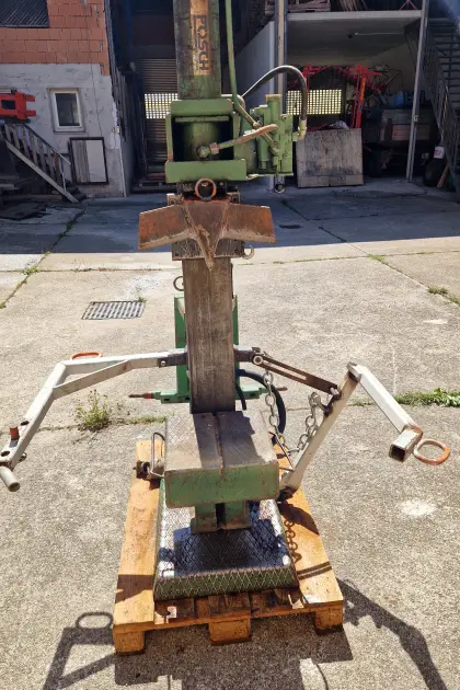 Posch Holzspalter 20 t
