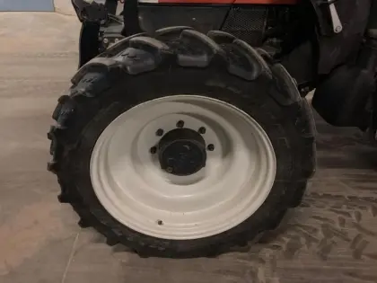 Pflegebereifung (Hackfruchträder) Steyr 975/968