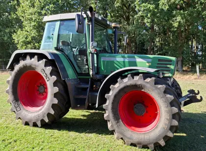 Fendt Favorit 515C