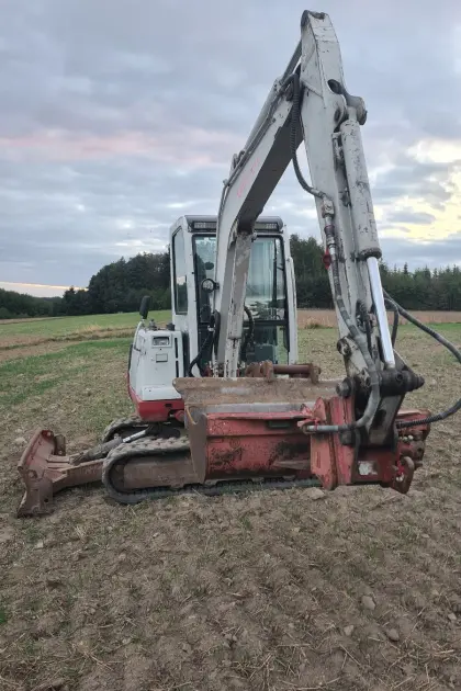 Takeuchi TB 135