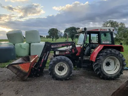 A 968 M mit Frontlader