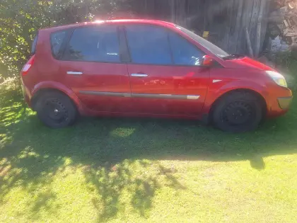 Renault Scenic Allrad (4x4)
