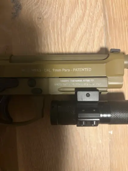 CO2-Pistole mit 4 mm Eisenkugel