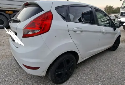 Ford Fiesta zu verkaufen
