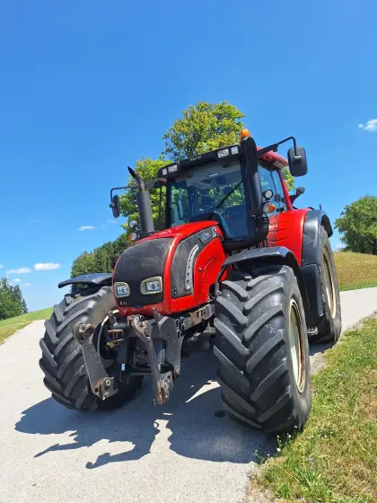 Valtra N142V