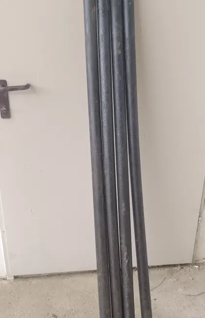 Recycling-Zaunpfähle